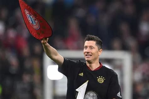 Robert Lewandowski Decides Against Extending Bayern Munich Deal After