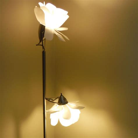 Achieve Elegant Lighting With Plastic Lamp Shades For Floor Lamps - Lamp Ideas