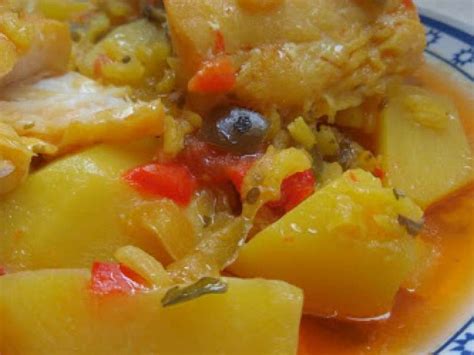 Guiso De Patatas Con Arroz Y Bacalao Receta Petitchef