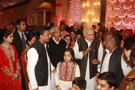 Political rivals Narendra Modi, Rahul Gandhi attend Mulayam Singh Yadav ...