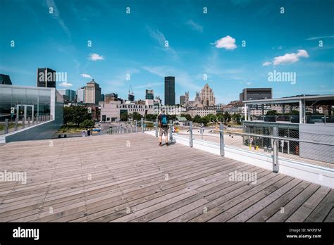 Quebec city cruise terminal hi-res stock photography and images - Alamy