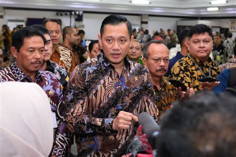 Ahy Resmikan Implementasi Sertifikat Tanah Elektronik Di Jateng