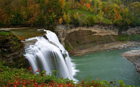 Amazing waterfall in an autumn forest wallpaper - Nature wallpapers ...