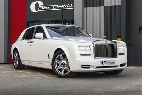 Rolls Royce Phantom Pearl White Wrap Reforma Uk