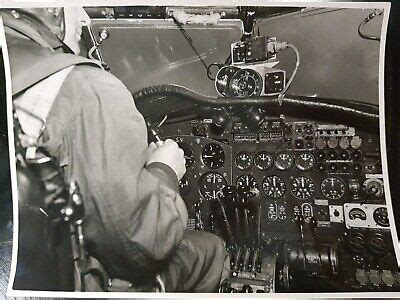 LARGE ORIGINAL PHOTO ww2: avro lincoln _ cockpit raf £5.35 - PicClick UK