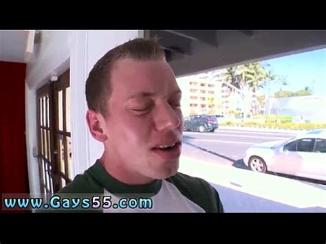 Hombres blancos sexy gay desnudos por primera vez sexo público gay caliente XVIDEOS