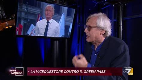 Vittorio Sgarbi A Non è Larena Draghi Mi Ha Dichiarato Il Ricatto