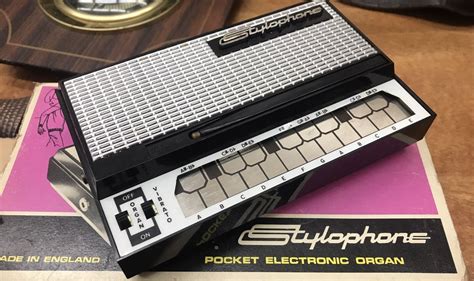 Matrixsynth Vintage S S Beatnik Stylophone W Original Box