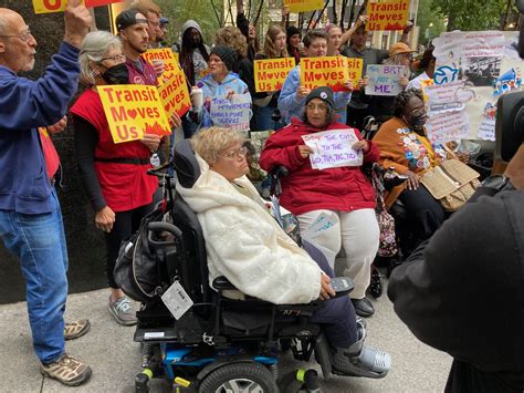 Operator shortage puts Pittsburgh Regional Transit's expansion plans at