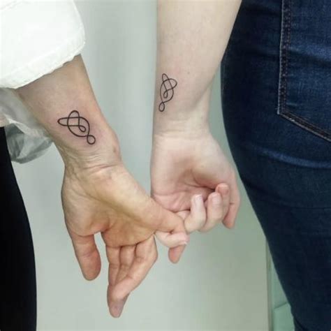 25 tatouages trop mignons qui célèbrent l amour mère fille