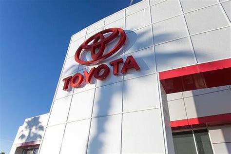 Toyota Store Pictures | Earnhardt Toyota Mesa AZ