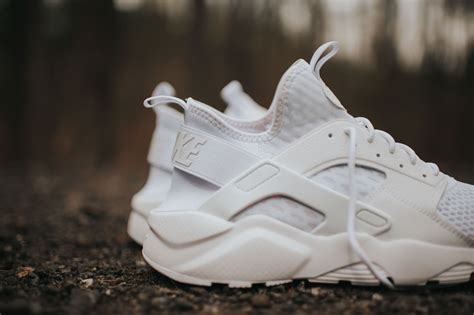 Nike Air Huarache Run Ultra BR Triple White Sneaker