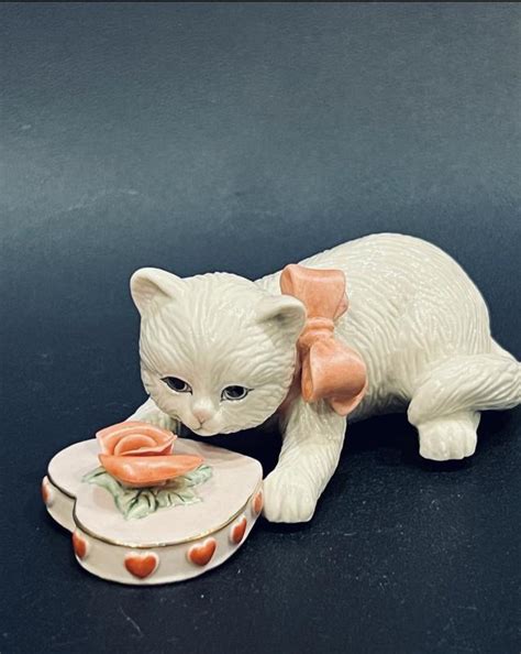 Фарфоровая статуэтка кот lenox — цена 500 грн в каталоге Статуэтки ...