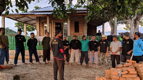 Minim Sarana Ibadah Yanmas Ansharu Syariah Bantu Warga Bangun Masjid