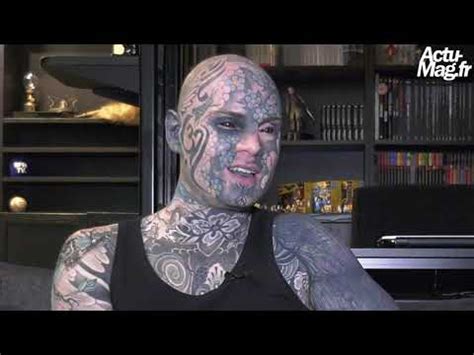 Freaky Hoody L enseignant le plus tatoué de France se confie YouTube