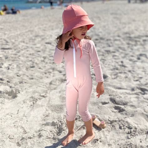 Lou Frog Uv Sunsuit Rose Nude Petit Crabe