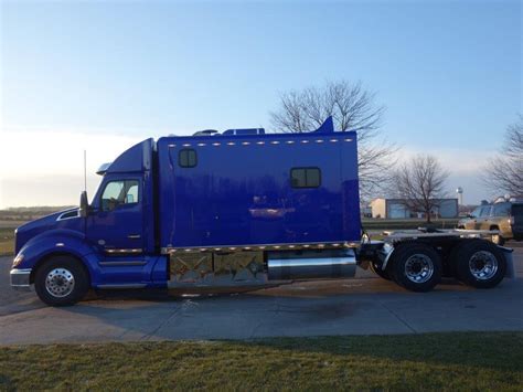 2019 Kenworth T680 With 156 Inch Ari Legacy Ii Rbsd Sleeper 1769