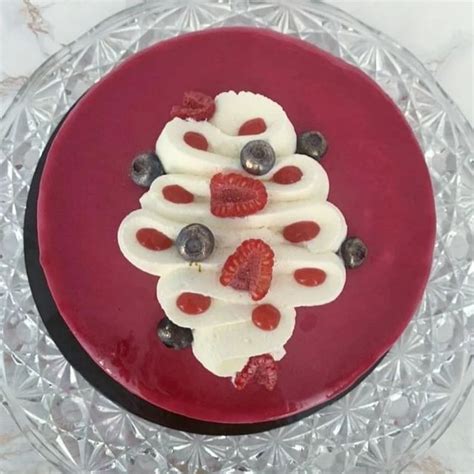 My Beauty Cake On Instagram Entremet Fraise Fruits Rouges G Noise