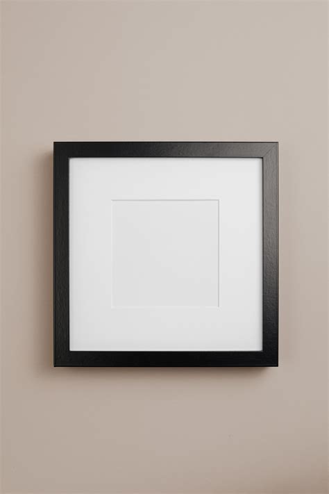 Free Square Frame Mockup Mockupbee