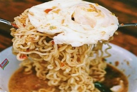 Jangan Kebanyakan Ini Efek Samping Negatif Makan Mie Instan