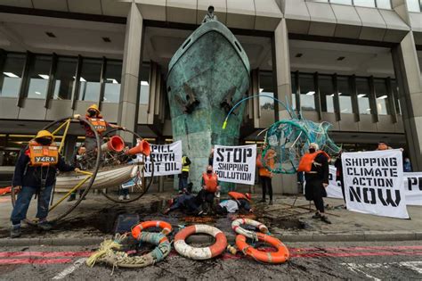 Crew Who Caused Mauritiuss Worst Environmental Disaster Have Sentences