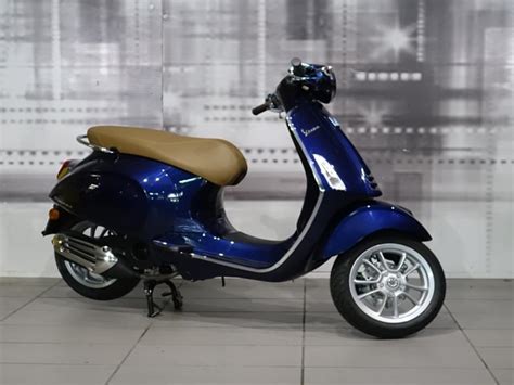 Piaggio Vespa Primavera Iget Abs Colore Blu Energia Nuovo In Vendita