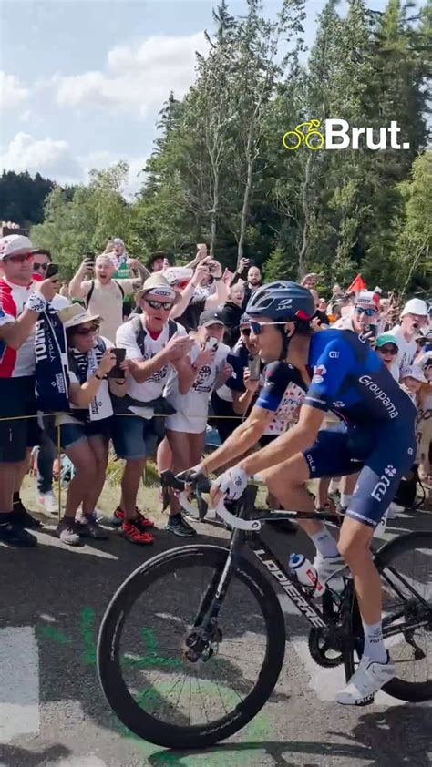 Avec Les Ultras De Thibaut Pinot Pour Son Dernier Tour De France L