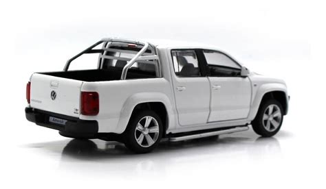 Miniatura Cole O Volkswagen Amarok Caminhonete Som Luz Cm R