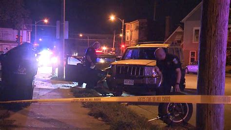 Milwaukee Police Chase Stolen Car Arrest 2 Fox6 Milwaukee