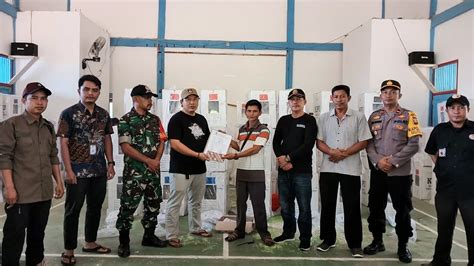 Distribusi Logistik Pemilu Tahun 2024 Dari KPU Kabupaten Sekadau Ke PPK