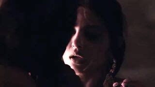 Sexy Actress Radhika Apte Deleted Naked Sex Scene In Parched