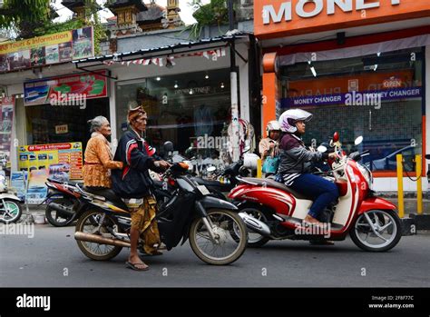 Bali verkehr Fotos und Bildmaterial in hoher Auflösung Alamy