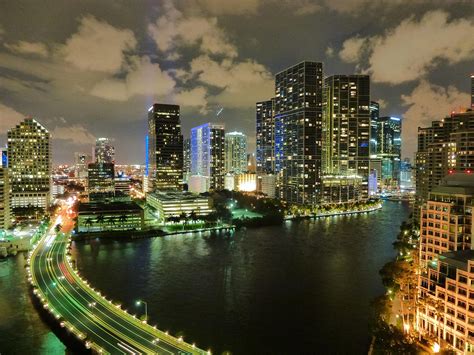 10,000+ Free Miami Skyline & Miami Images - Pixabay 