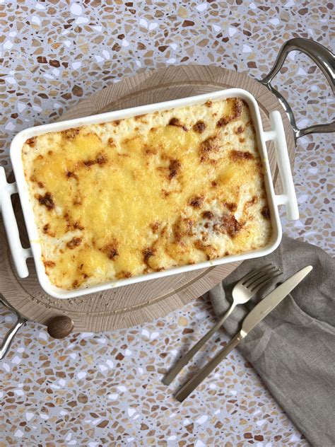 Chicons Au Gratin Plat Hivernal Typique Belge