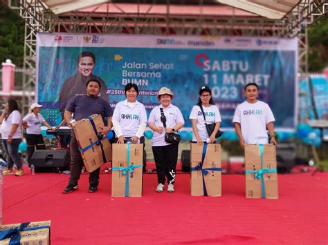 Peringati HUT Ke 25 BUMN Gelar Jalan Sehat Bersama Pemkab Minut