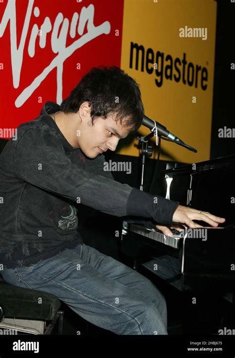 Jamie Cullum Signs Copies Of Debut Album Twentysomething At The