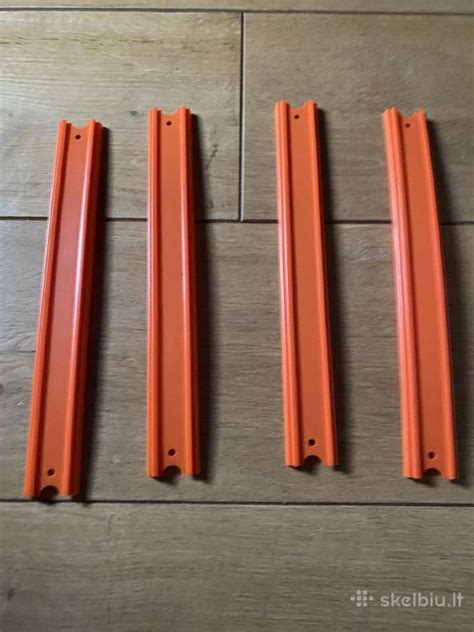 Hot Wheels Trasa Skelbiu Lt