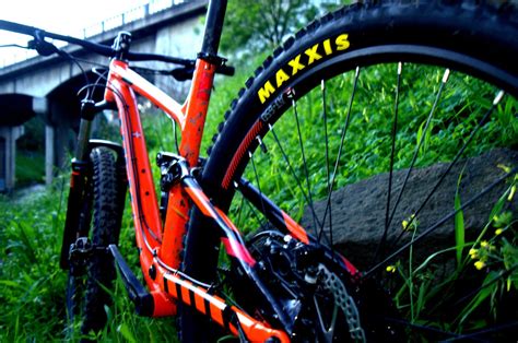 Maxxis Maxxis Minion DHF 29 x 2.5 tyres reviews and prices - Tires