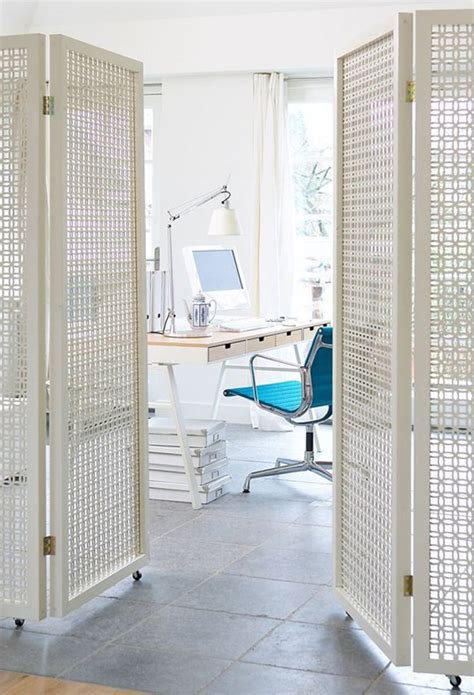 10 Smart Ways To Tiny Room Dividers Homemydesign