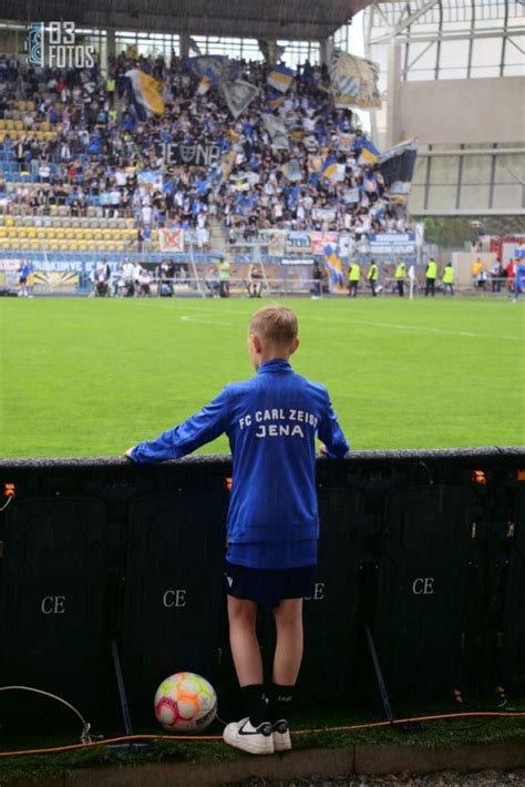 Fotos Galerie Heimfans Fc Carl Zeiss Jena Sv Babelsberg