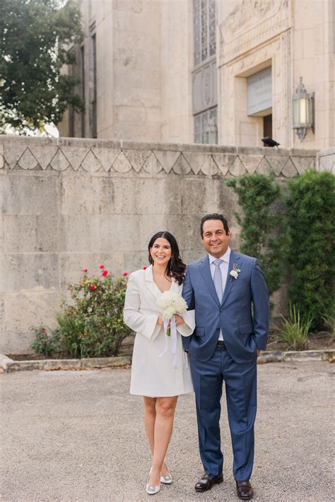 Austin Courthouse Elopement Diana Gino