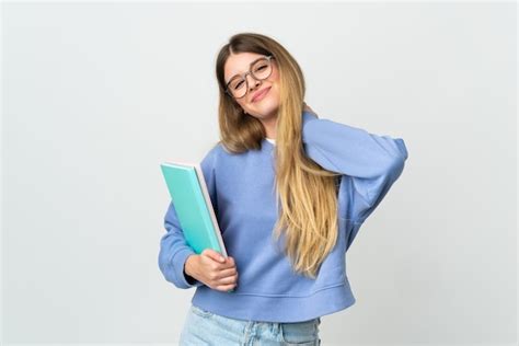 Jeune Femme étudiante Blonde Isolée Sur Fond Blanc En Riant Photo Premium