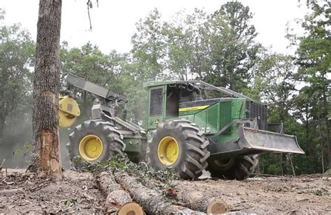 John Deere Skidder and its Benefits - GRIP ELEMENTS