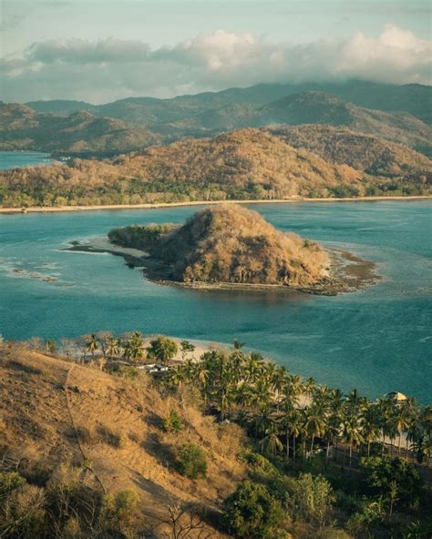 Gili Asahan Pulau Mungil Di Lombok Dengan Pasir Putih Dan Keindahan