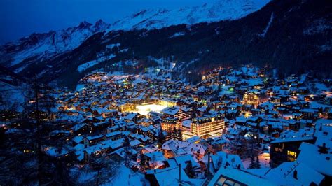 Switzerland Snow Town [3840x2160] | Cool places to visit, City ...