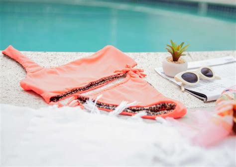 Hot Sexy Savanna Reyy Bikini Pics