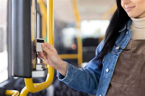 Como Funciona O Vale Transporte Entenda Os Direitos Do Trabalhador