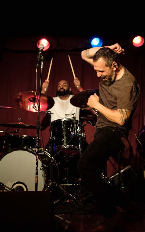 Junkbreed Barba de Sapo e Geração à Rasca Titanic Sur Mer punks