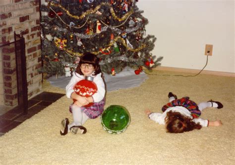 Christmas fails: Holiday family photos gone wrong