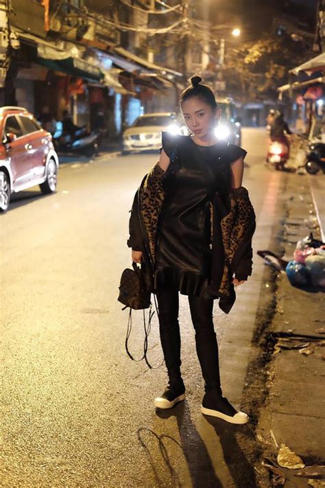 Dịp Tết sao và hot girl Việt diện street style oách từ đầu đến chân